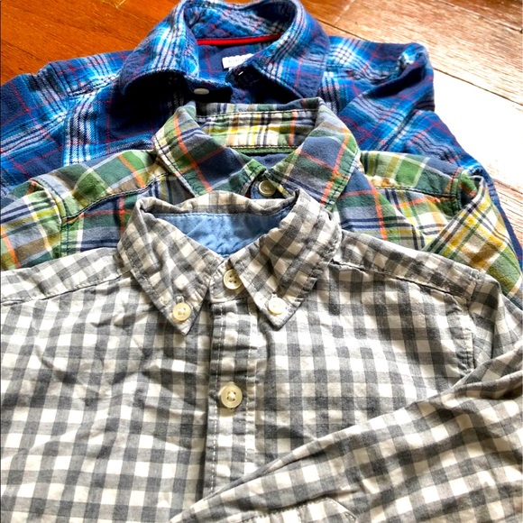 Carter’s boys shirts - Picture 2 of 3